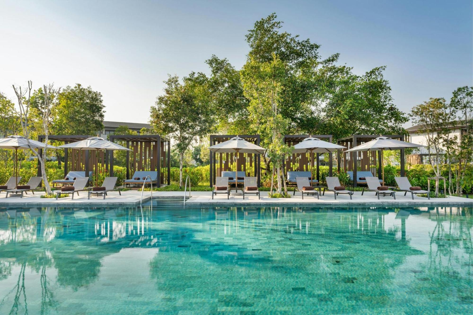 Khao Lak Marriott Beach Resort & Spa Exterior photo